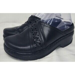 Klogs Shelby Womens Clogs Shoes Slip Resistant Leather Black Smooth 7M Career